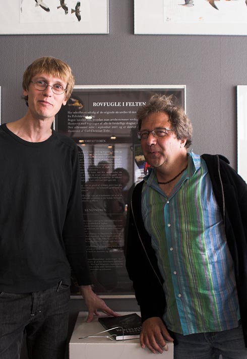 Carl Christian Tofte og Klaus Malling Olsen har lavet sammen med Politikens Forlag en ny fuglebog: "ROVFUGLE I FELTEN" Zoologisk Museum d. 24 september 2007. Fotograf: Lars Andersen