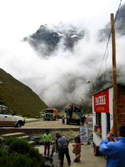 Vejen til Yungas fra La Paz, Bolivia d. 8 januar 2004. Fotograf: Peter Mllmann