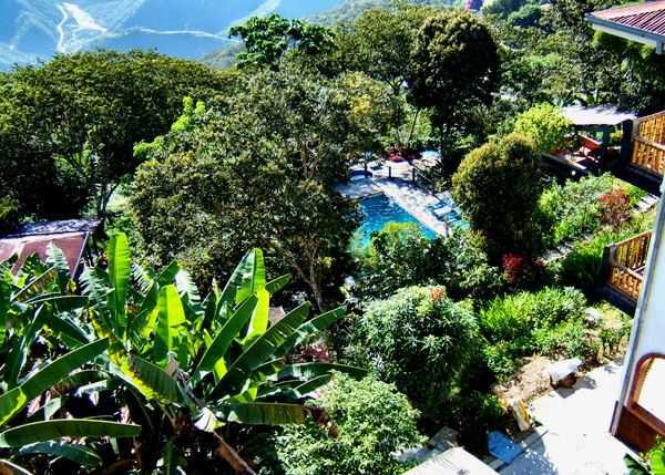 Hotel Esmeralda, Coroico, Yungas, Bolivia d. 5 januar 2005. Fotograf: Peter Mllmann