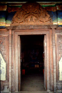 Tempel i Sing Gompa. Langtang, Nepal i 3250 m. februar 2000. Fotograf: Lars Andersen