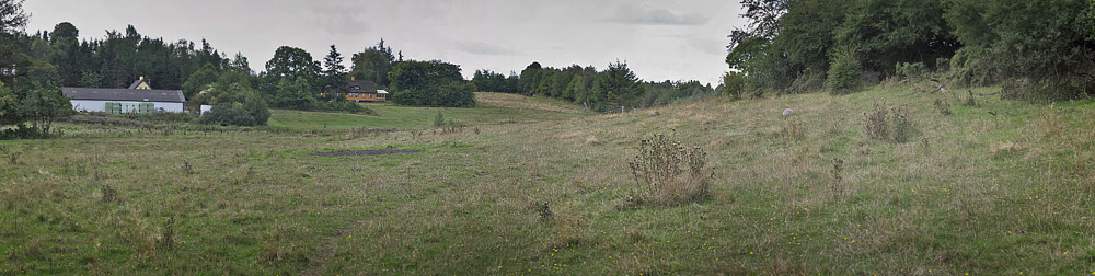 Hegnstrup med Grse  og Slangerup s i baggrunden, Nordsjlland d. 21 august 2014. Fotograf, Lars Andersen