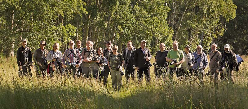 Naturfotograferne i Pinseskoven ude for at se p forskellige sommerfugle d. 11 juli 2015. Fotograf; Lars Andersen